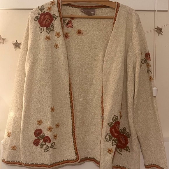 Tanjay floral knit cardigan - Picture 1 of 6